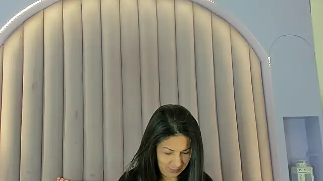 JaylaScott   online show from 01.09.26