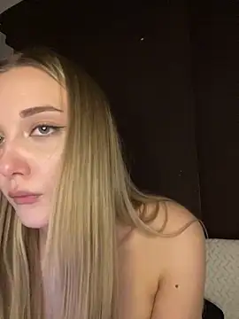 Snapshot of Alisa_Rise chatting on 02.16.25 Alisa Rise online show from 02.16.25