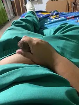 Snapshot of Avilespozo19993 chatting on 10.08.25 Avilespozo19993 online show from 10.08.25