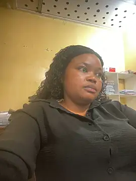 Curveysinaa online show from 02.05.25