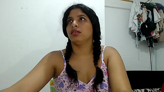 Snapshot of sexyhot20xxx chatting on 03.18.25 sexyhot20xxx online show from 03.18.25