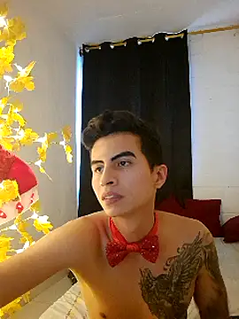 Velk hot online show from 12.13.24