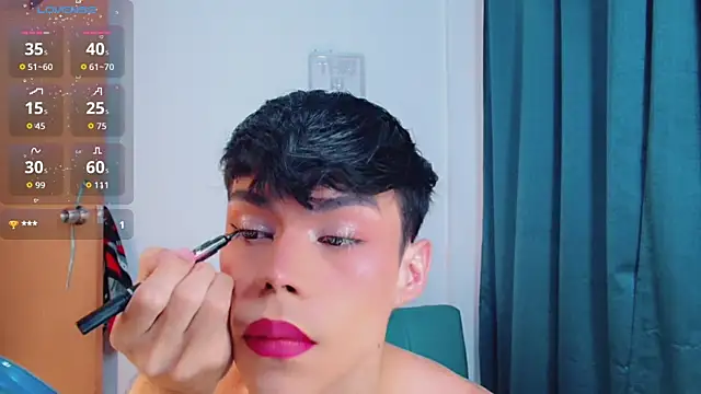 Snapshot of femboykeene chatting on 05.21.26 femboykeene online show from 05.21.26