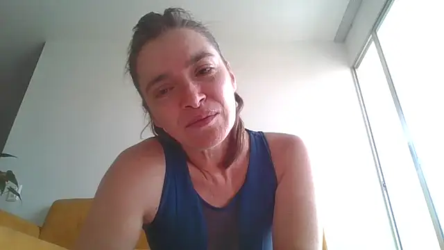 Snapshot of Liloo8923 chatting on 01.19.25 Liloo8923 online show from 01.19.25
