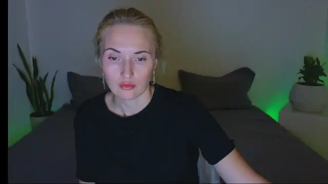 AlisssaRose online show from 03.20.25