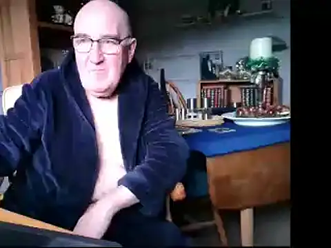 Adamdaddybear online show from 12.16.24