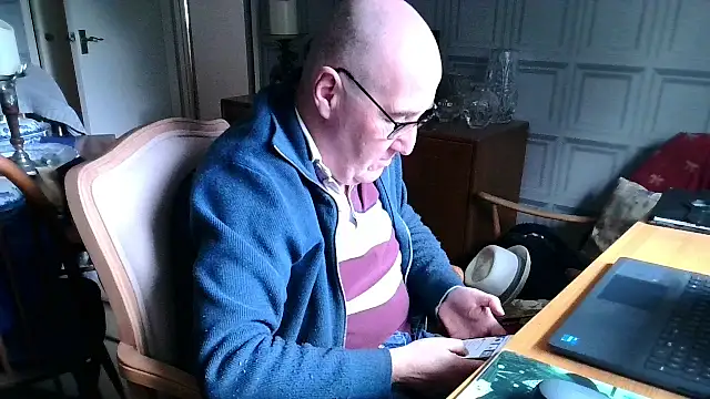 Adamdaddybear online show from 02.03.25