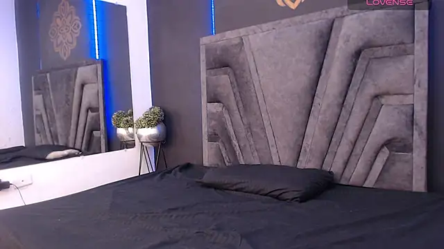 stefany bro online show from 02.06.25