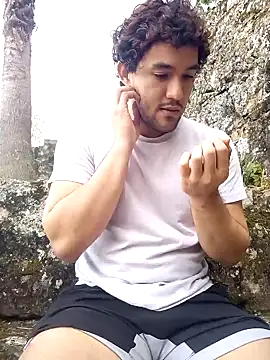 FreyrStyle online show from 12.15.24