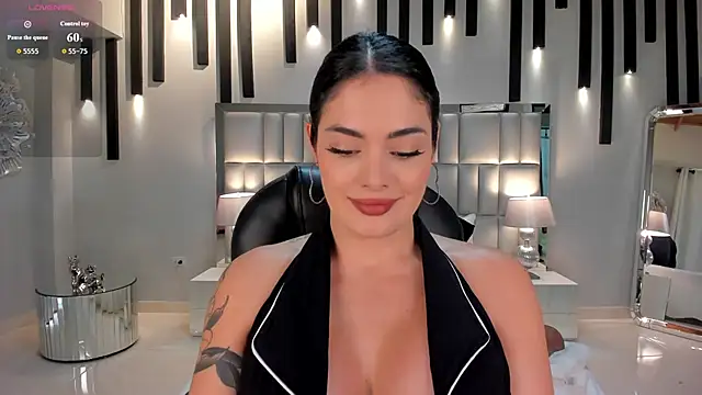 GiaFerrara online show from 12.22.25