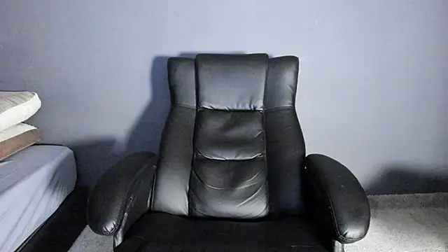 Snapshot of Brock_hurn1 chatting on 11.21.25 Brock hurn1 online show from 11.21.25