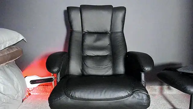 Snapshot of Brock_hurn1 chatting on 12.05.25 Brock hurn1 online show from 12.05.25