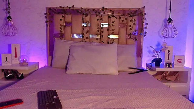 GigiVolkova online show from 10.09.25