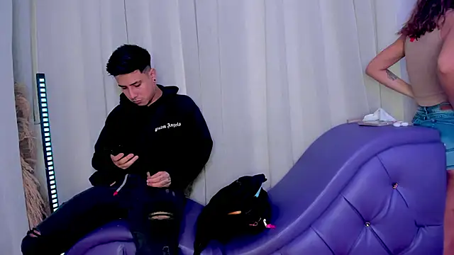 Snapshot of Yourslust_ chatting on 12.13.25 Yourslust online show from 12.13.25