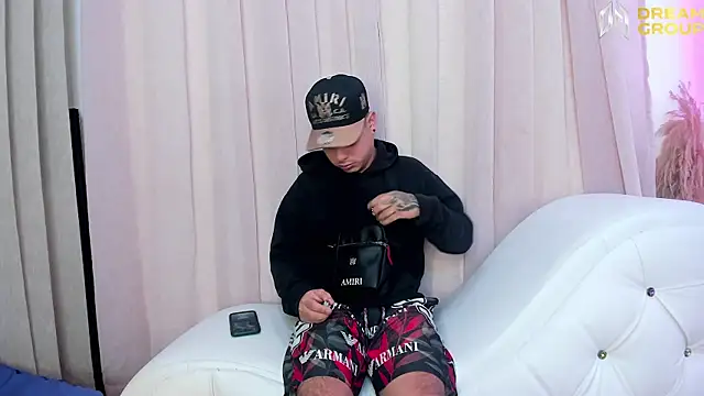 Yourslust  online show from 04.12.26