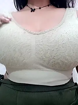 cute-mahek online show from 04.19.26