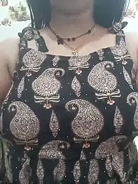 Snapshot of cute-mahek chatting on 06.03.26 cute-mahek online show from 06.03.26