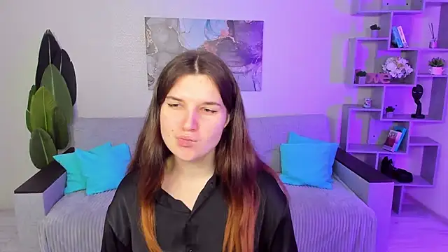 BonneyLove online show from 09.08.25