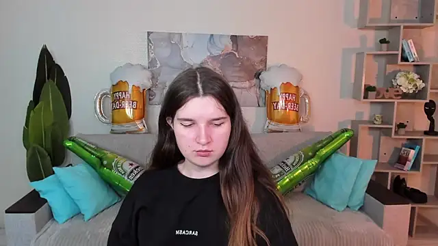 BonneyLove online show from 09.23.25