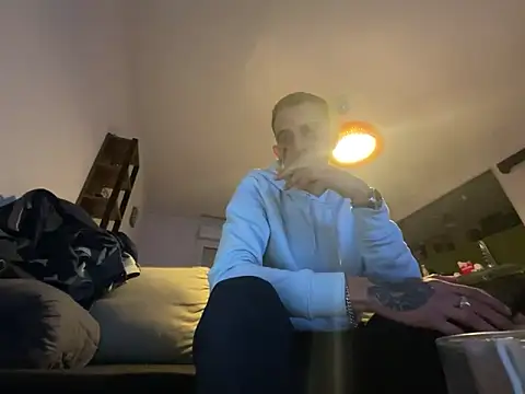 Rebeu313 online show from 01.01.25