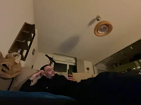 Rebeu313 online show from 03.16.25