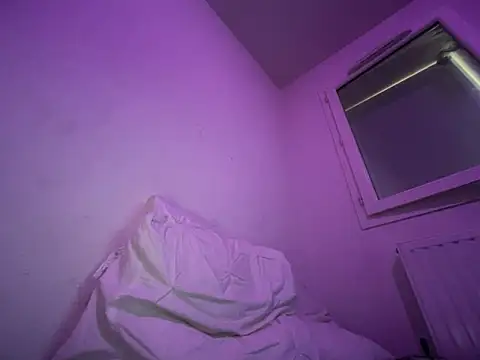 Rebeu313 online show from 11.21.25