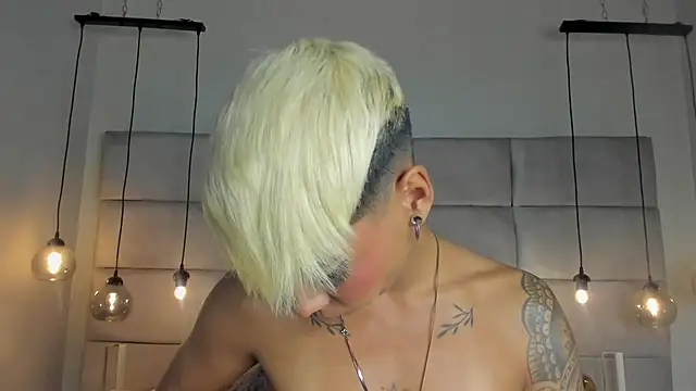 MiaMorgan  online show from 01.23.25