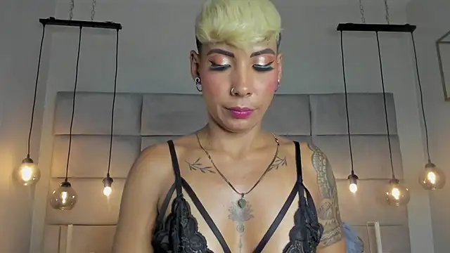 MiaMorgan  online show from 01.24.25