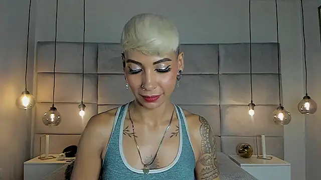 MiaMorgan  online show from 02.08.25