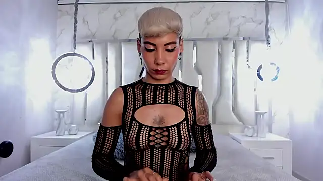 MiaMorgan  online show from 02.25.25