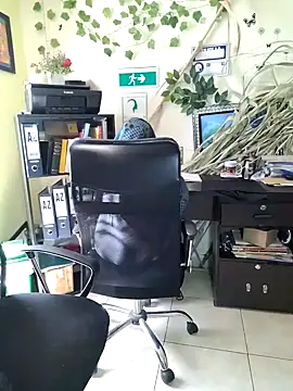 Snapshot of NAJWA-ARAB chatting on 01.20.25 NAJWA-ARAB online show from 01.20.25