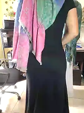 Snapshot of NAJWA-ARAB chatting on 01.21.25 NAJWA-ARAB online show from 01.21.25