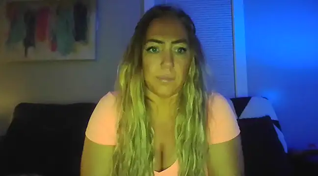 sunshinekisses online show from 02.13.25