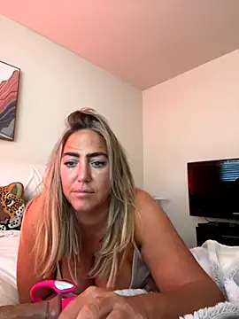 sunshinekisses online show from 11.06.25