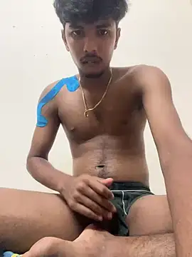 Snapshot of Theyoung_huge_dick chatting on 12.22.24 Theyoung huge dick online show from 12.22.24