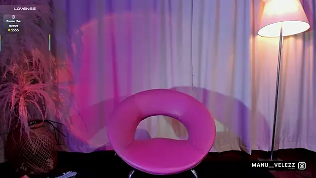 Snapshot of Manu_Velez chatting on 05.21.26 Manu Velez online show from 05.21.26