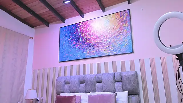 nova lane online show from 11.07.25