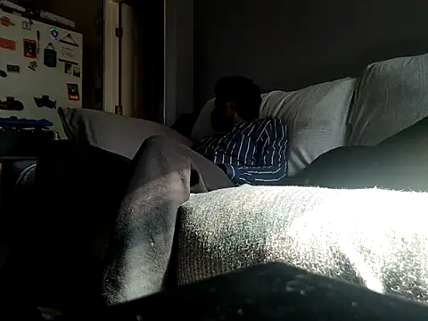 Snapshot of DevinToore chatting on 10.11.25 DevinToore online show from 10.11.25