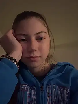 Snapshot of emilycoco chatting on 03.22.26 emilycoco online show from 03.22.26