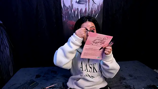 Kylie-fox online show from 10.15.25