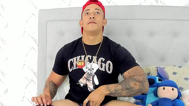 luigiferrara online show from 02.15.25