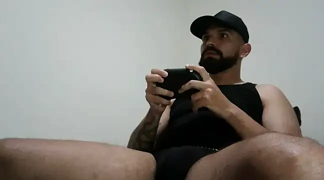 Snapshot of wilder__grey chatting on 01.14.25 wilder grey online show from 01.14.25