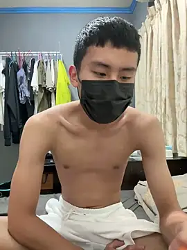 Benson18y online show from 12.27.24