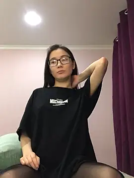 Milka23 online show from 01.03.25