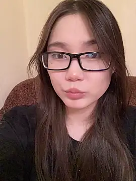 Milka23 online show from 10.12.25