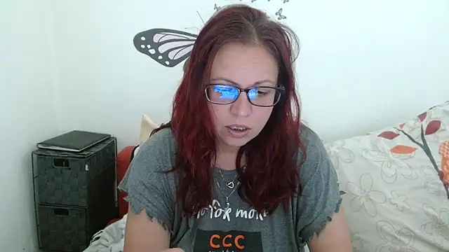 Snapshot of LadyHellene chatting on 05.02.26 LadyHellene online show from 05.02.26