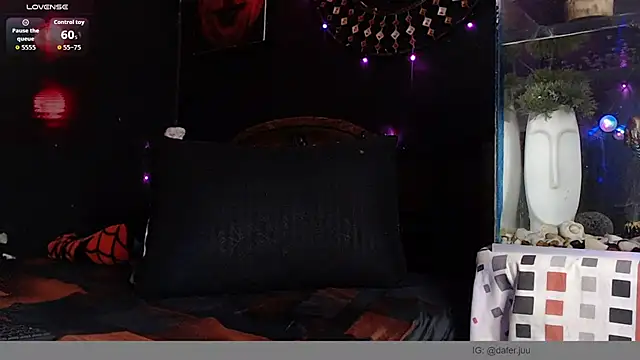 Godly huan online show from 12.20.25