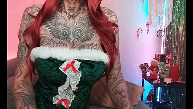 Snapshot of MeganWitch chatting on 12.25.24 MeganWitch online show from 12.25.24