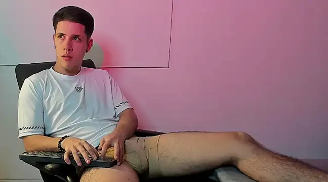 Adan rivas  online show from 12.14.24