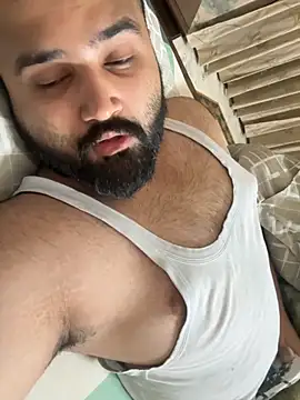 Snapshot of Dicky_Rohan chatting on 10.13.25 Dicky Rohan online show from 10.13.25